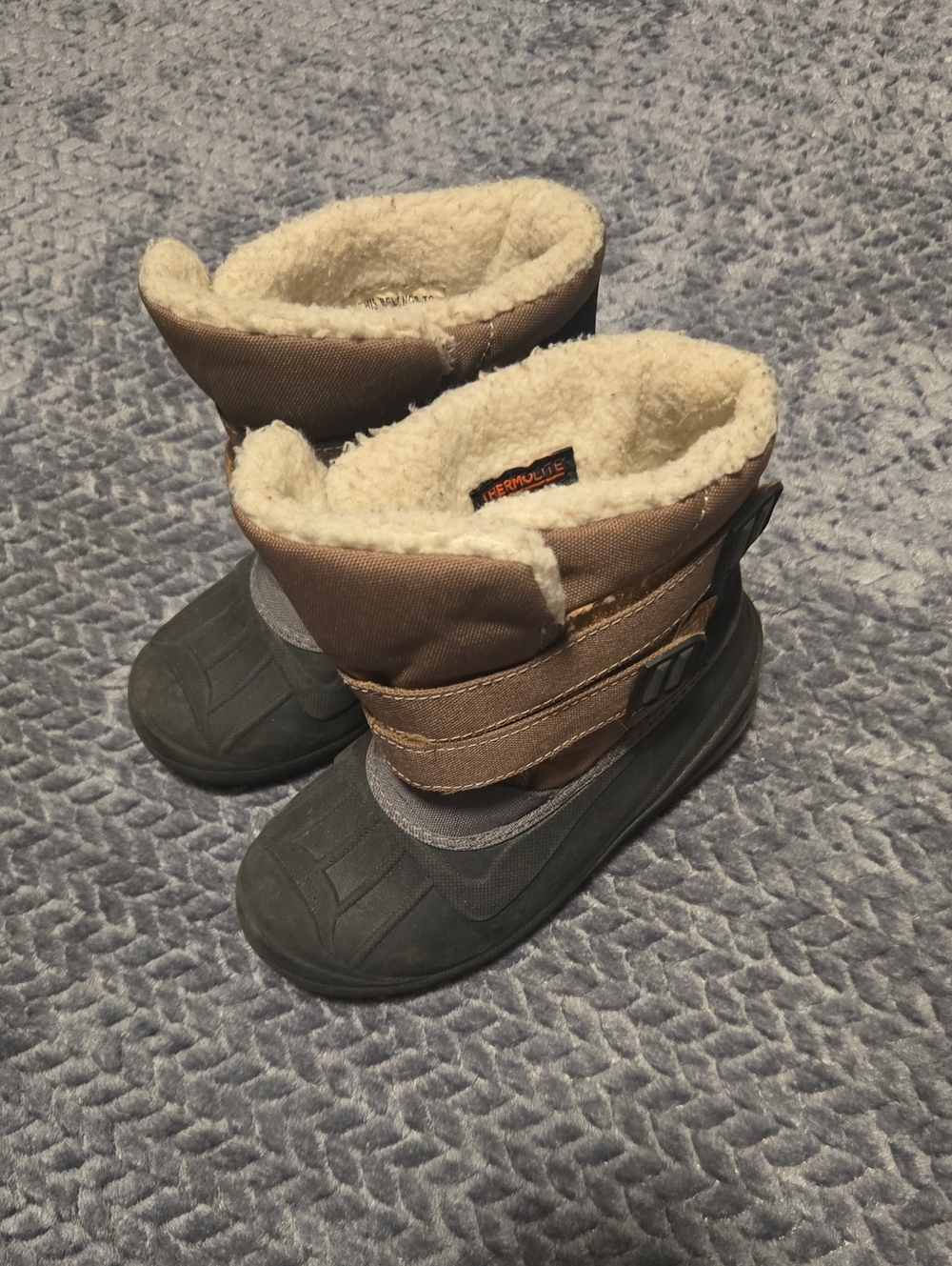 Thermolite Kids Winter Snow Boots Size 11 Brown Faux Fur Lined Hook & Loop